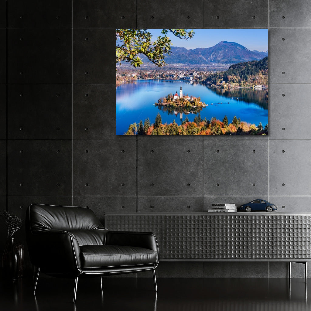 Slovenia: Idyllic Island with Mountains as Backdrop