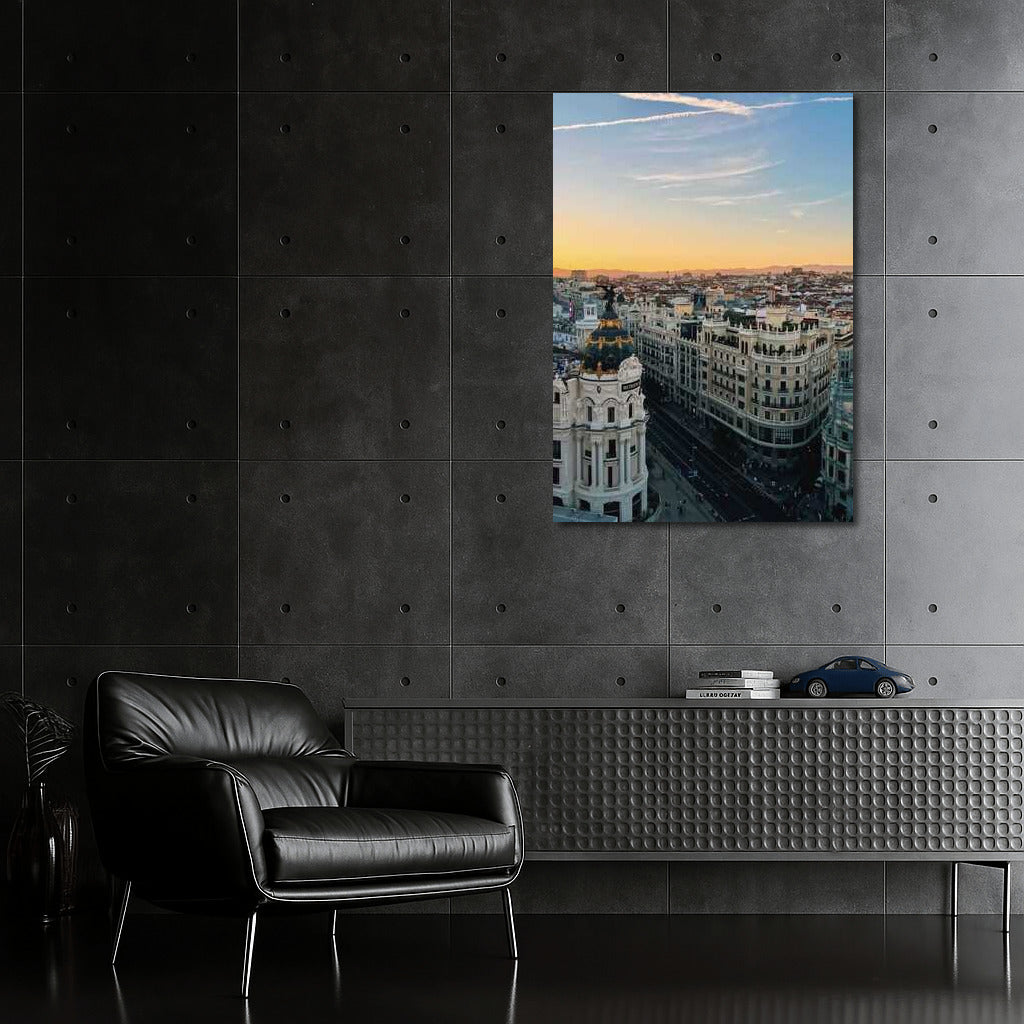 Evening Charm of Madrid: The Atmosphere of Spain