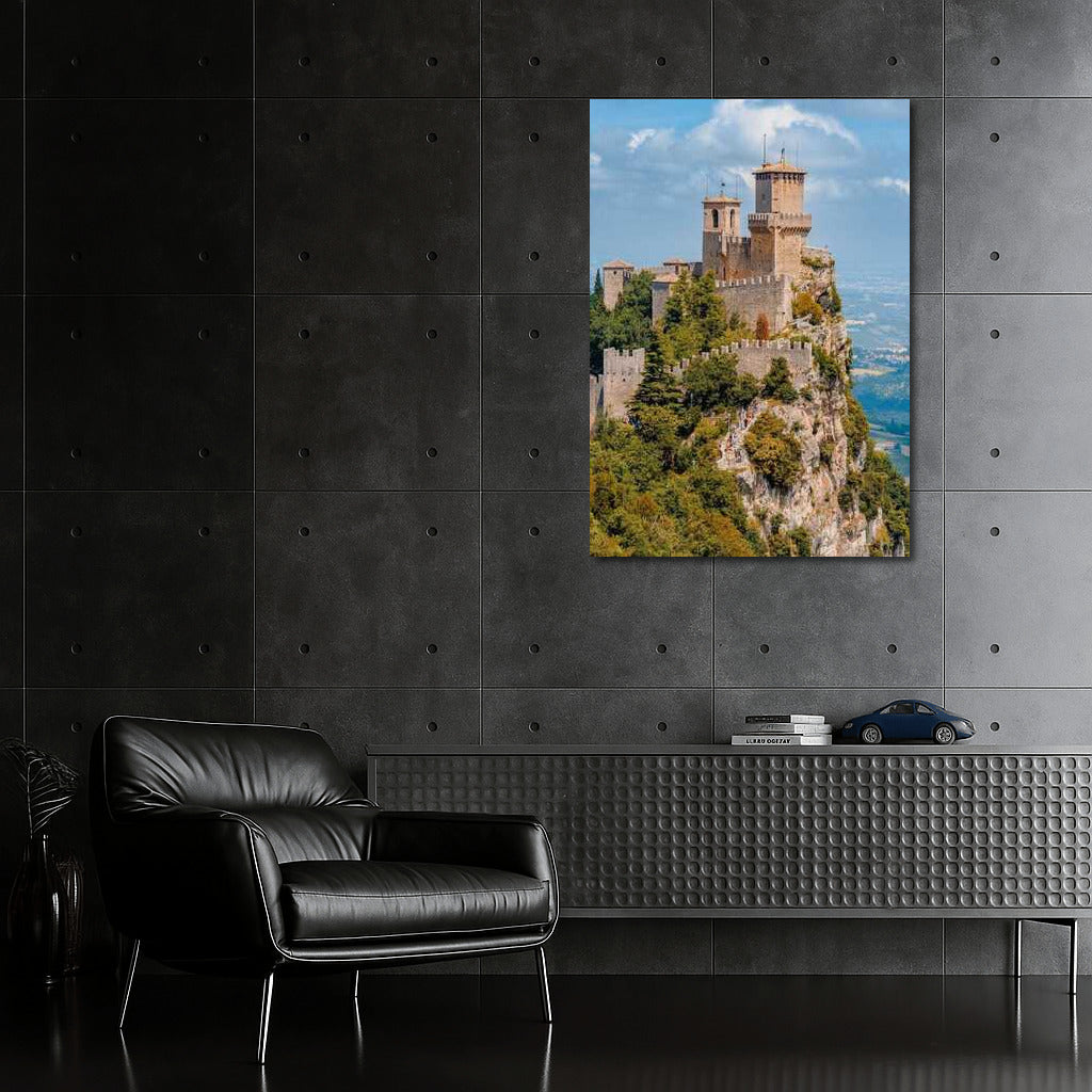 The Greatness of the Spanish Fortress: Legends of the Country