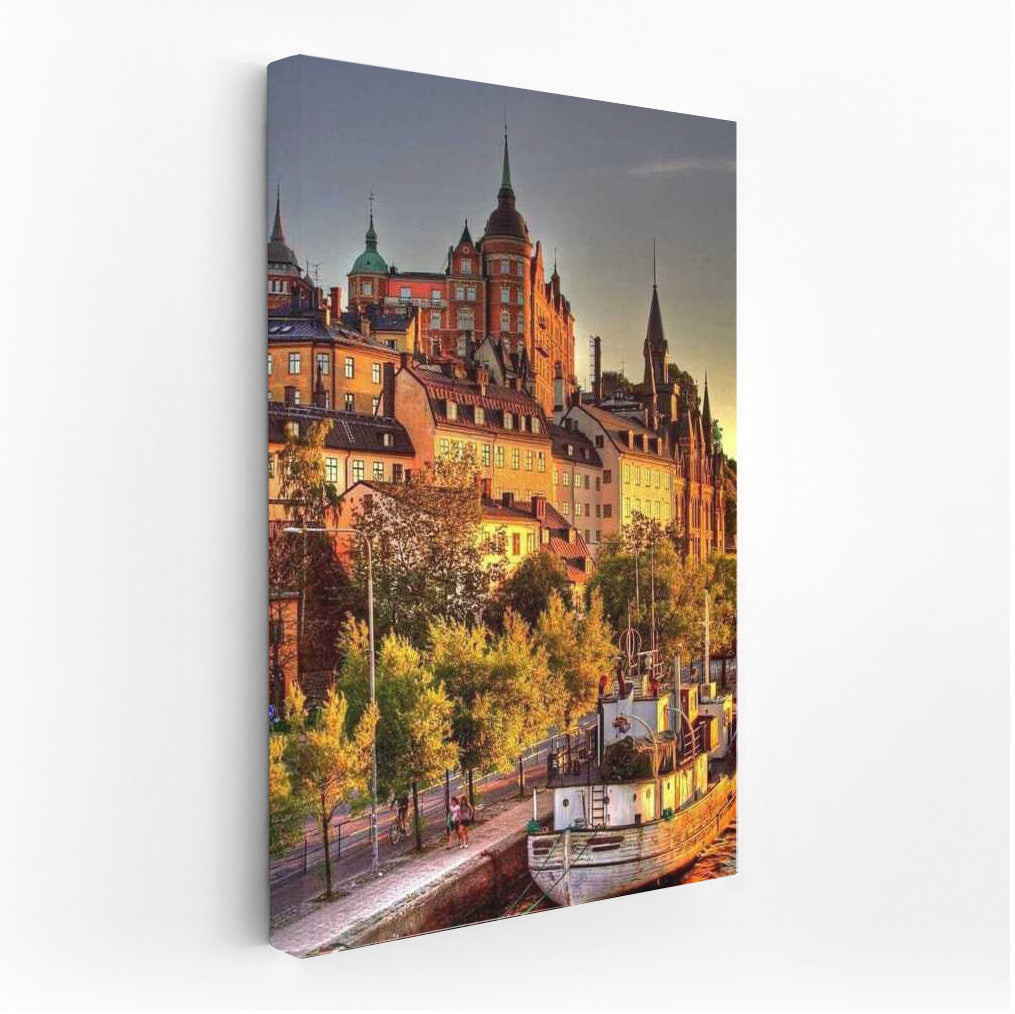The Charm of Old Sweden: Street Lights and Architecture