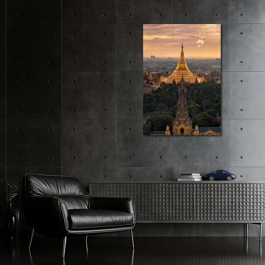 Golden Pagoda of Thailand: Eastern Lights