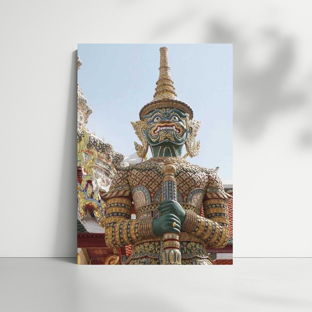Majestic Guardian of Thailand: Exotic Flavor