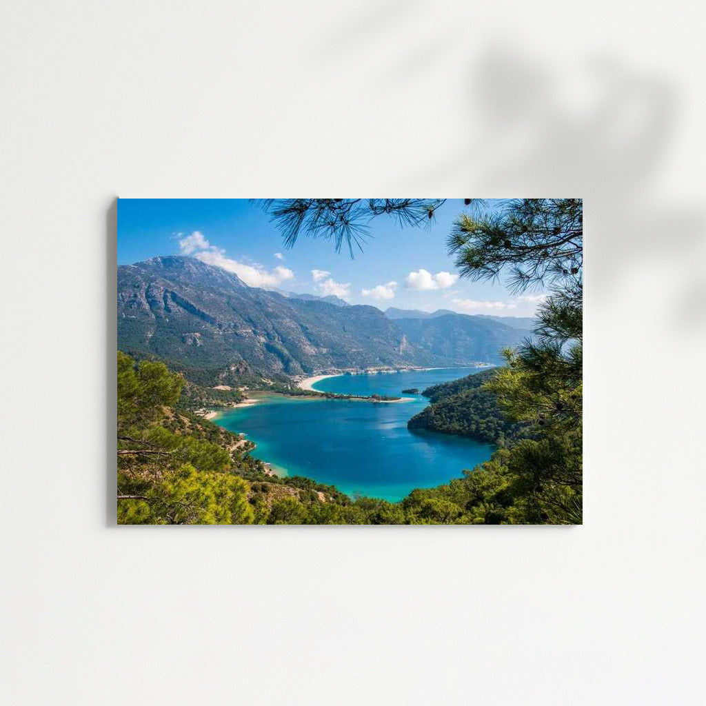 Turquoise Waters and Majestic Mountains of Turkey: A Mesmerizing Landscape