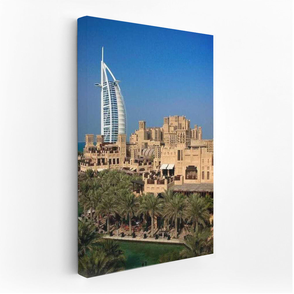 Emirates: Contrast of Desert and Modernity