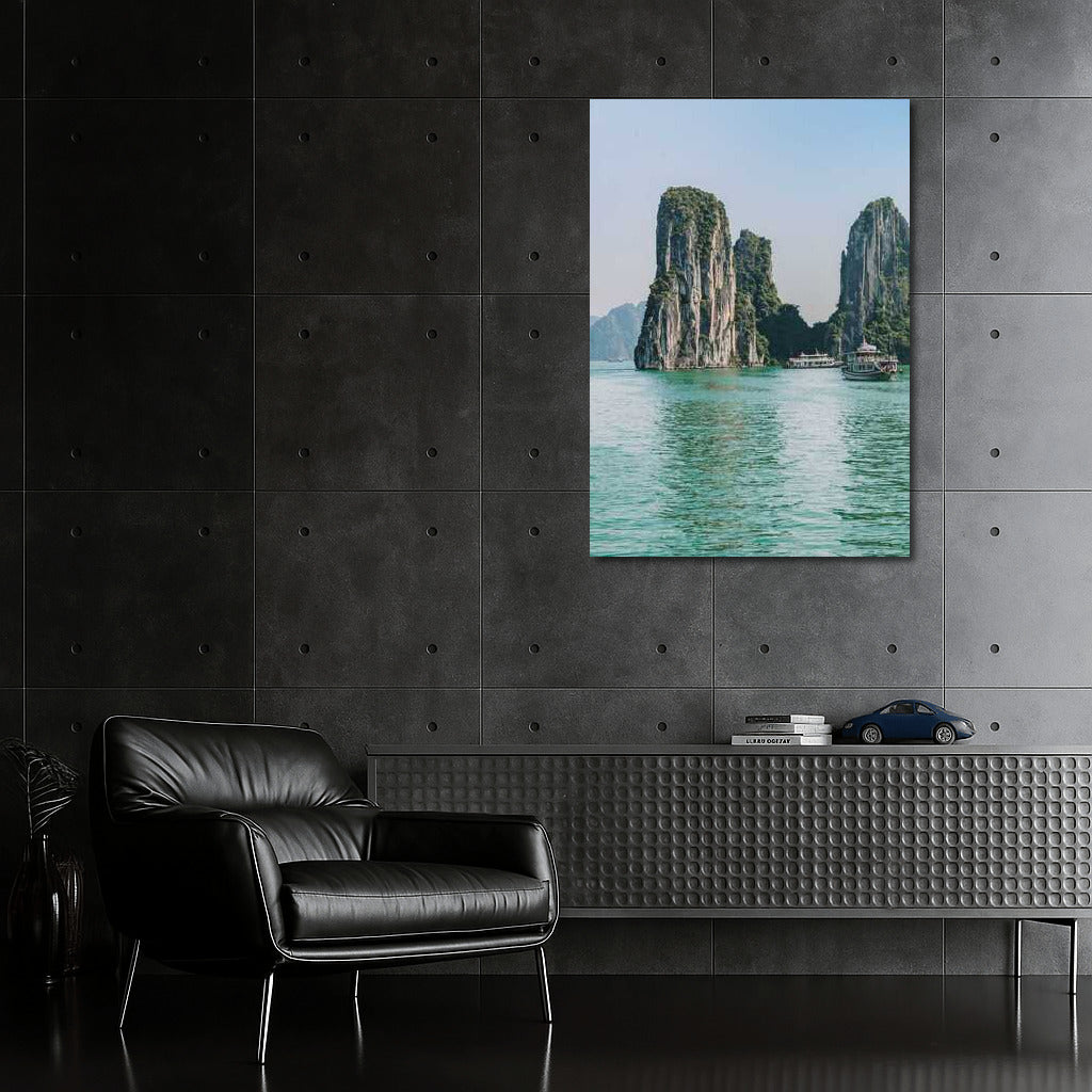 Emerald Waters of Halong: The Grandeur of Vietnam's Rocks