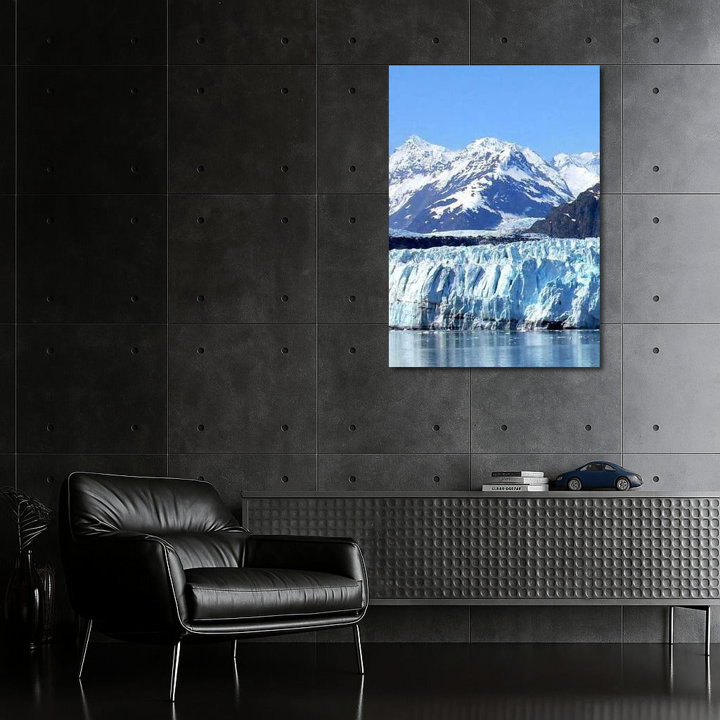 Icy Grandeur of Alaska: Mountain Landscapes and Ice of the USA