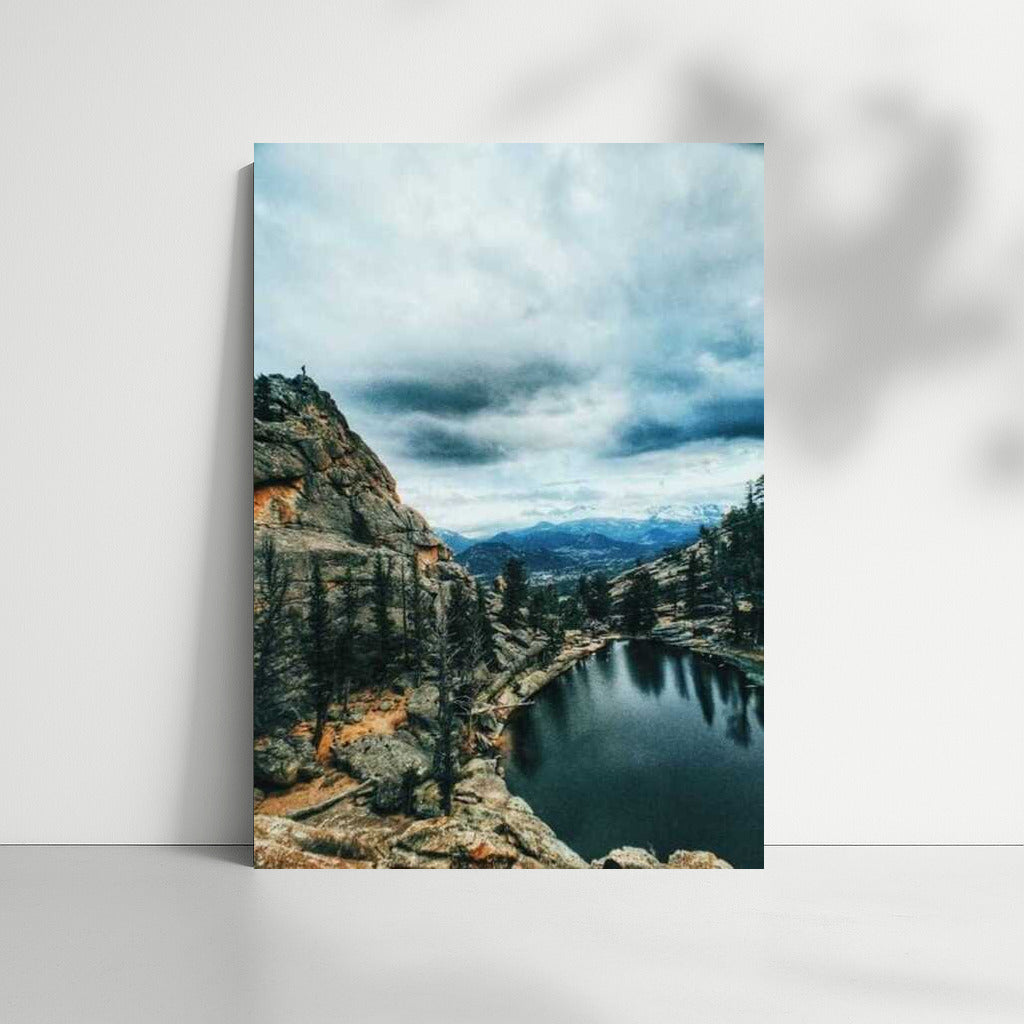 Mountain Harmony Colorado: The Majesty of Rocks and the Silence of the Lake