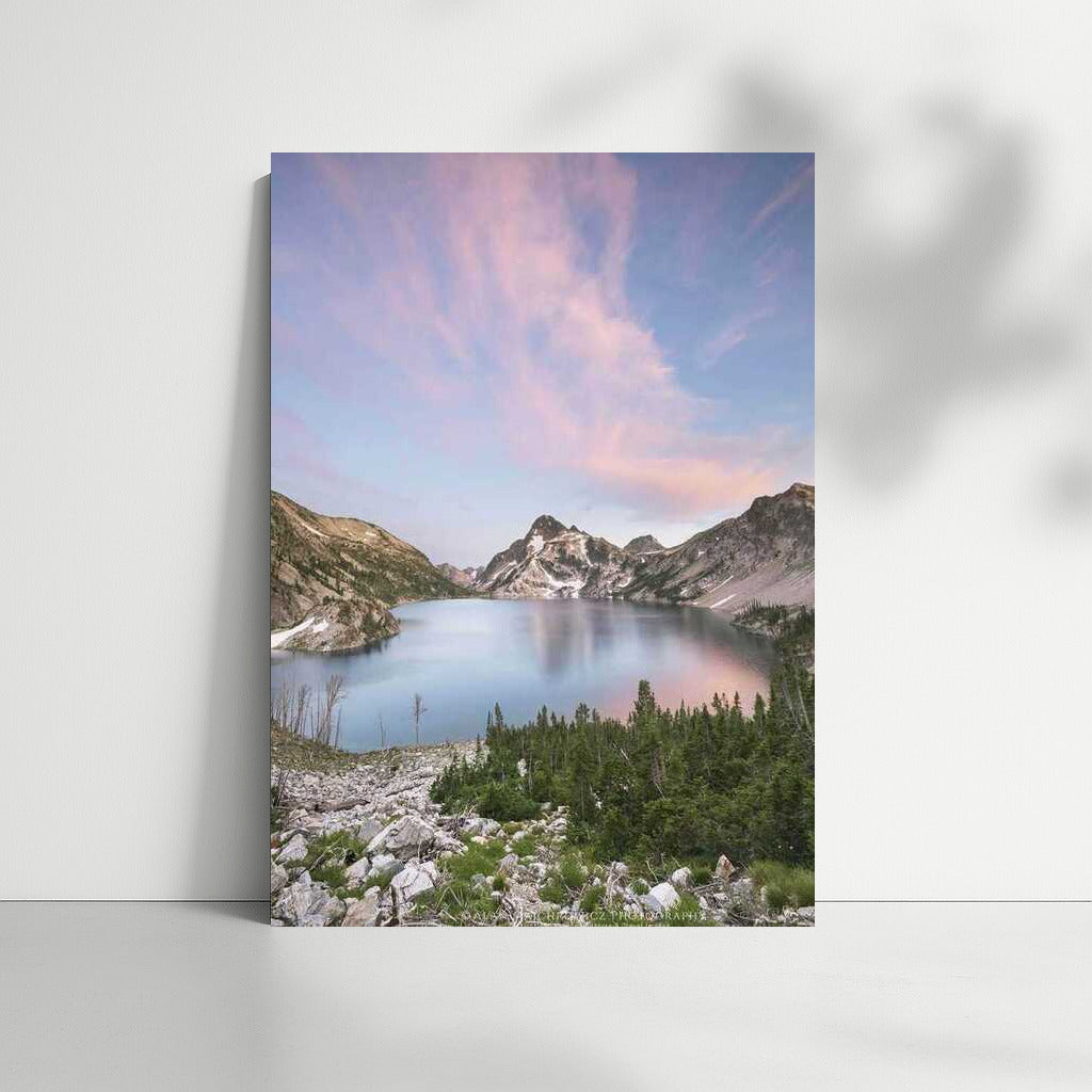Sunset Lake Idaho: The Peace of the US Wilderness