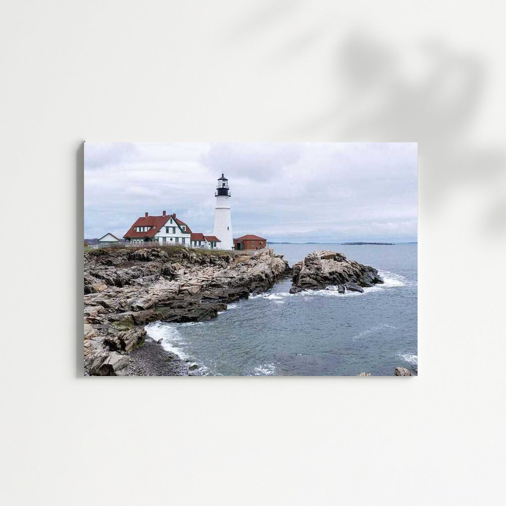 Maine Lighthouse: Winds and Nature's Charm in the USA