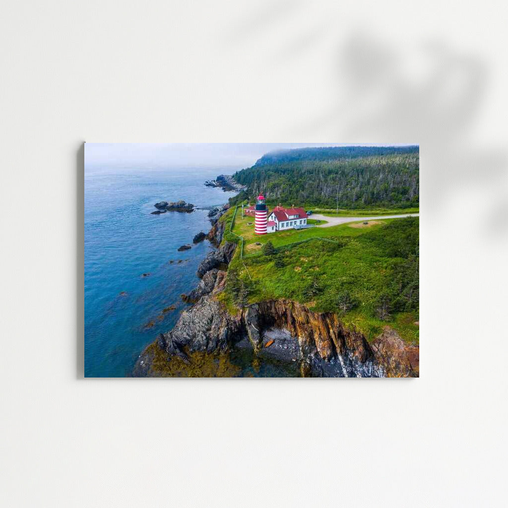 Maine Rocky Coast Lighthouse: Nature and the Ocean