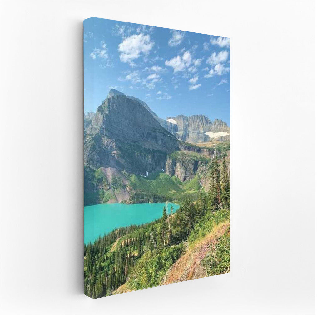 Emerald Lake of South Dakota: The Majesty of the US Mountains