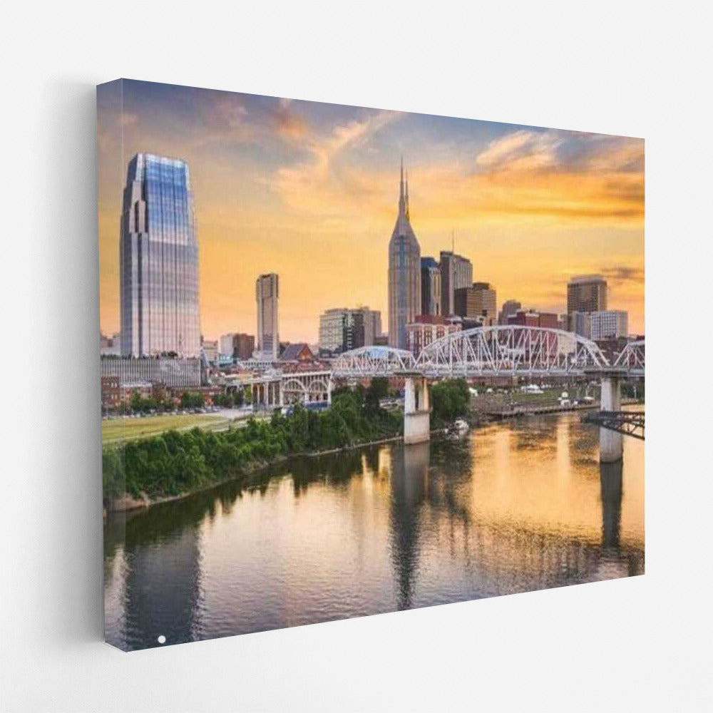 Sunset over Tennessee skyline: Urban vibes of the US