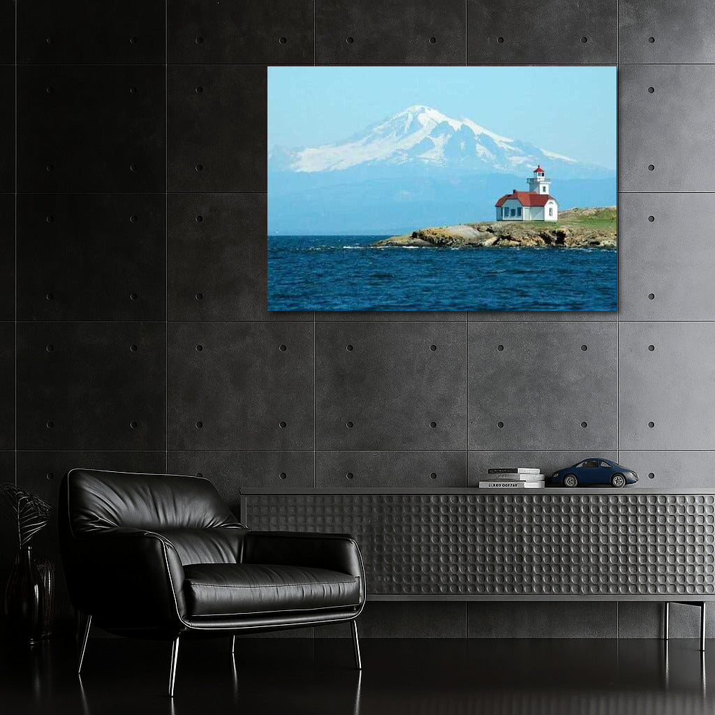 Washington Lighthouse with Mountains in the Background: Calm and Space