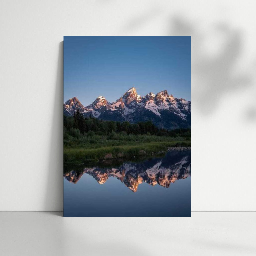 The Majesty of the Wyoming Mountains: Natural Symphony of the USA