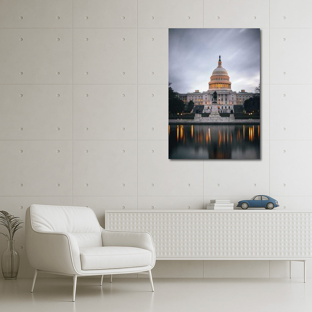 The Majesty of the Capitol: The Symbol of the United States in an Elegant Frame
