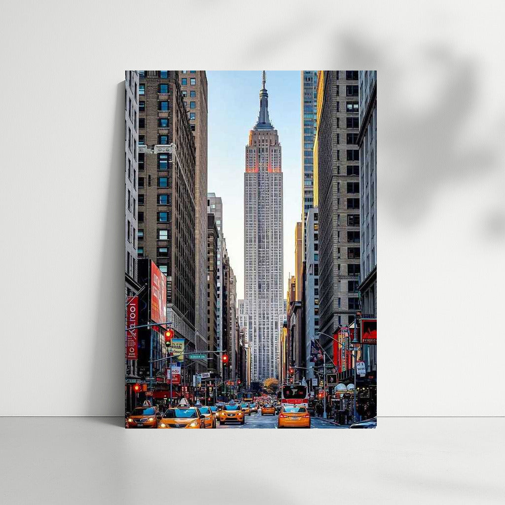 New York Taxi and Empire State Building: Energy of the City, USA