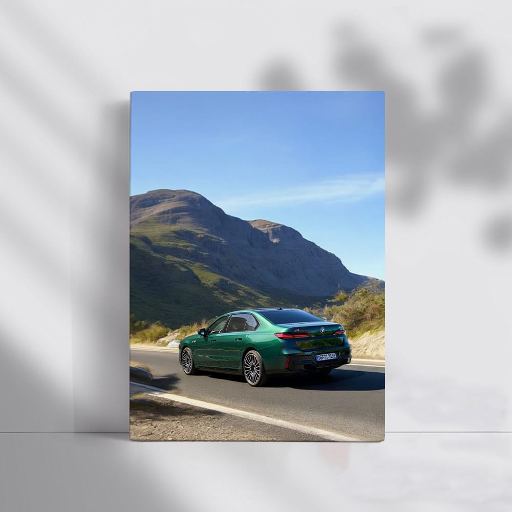 BMW i7 Eco-Friendly Green - Luxury Meets Sustainability