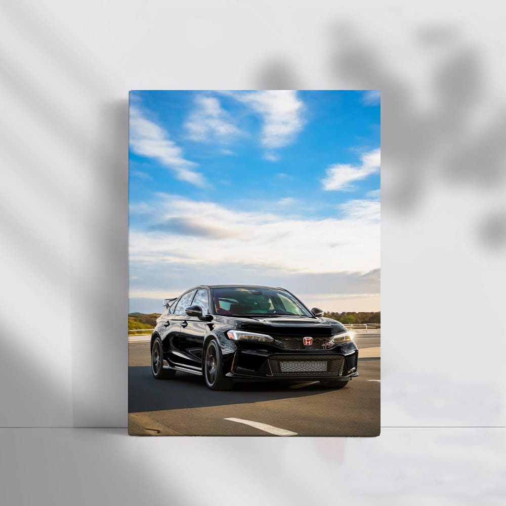 Honda Civic Type R Zooms Down Highway - Speed and Style