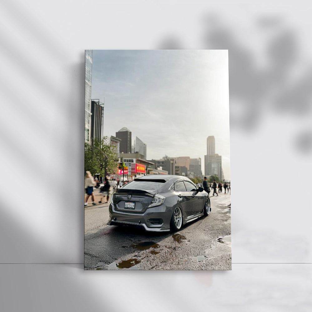 Grey Honda Civic Urban Elegance - City Cruiser Style