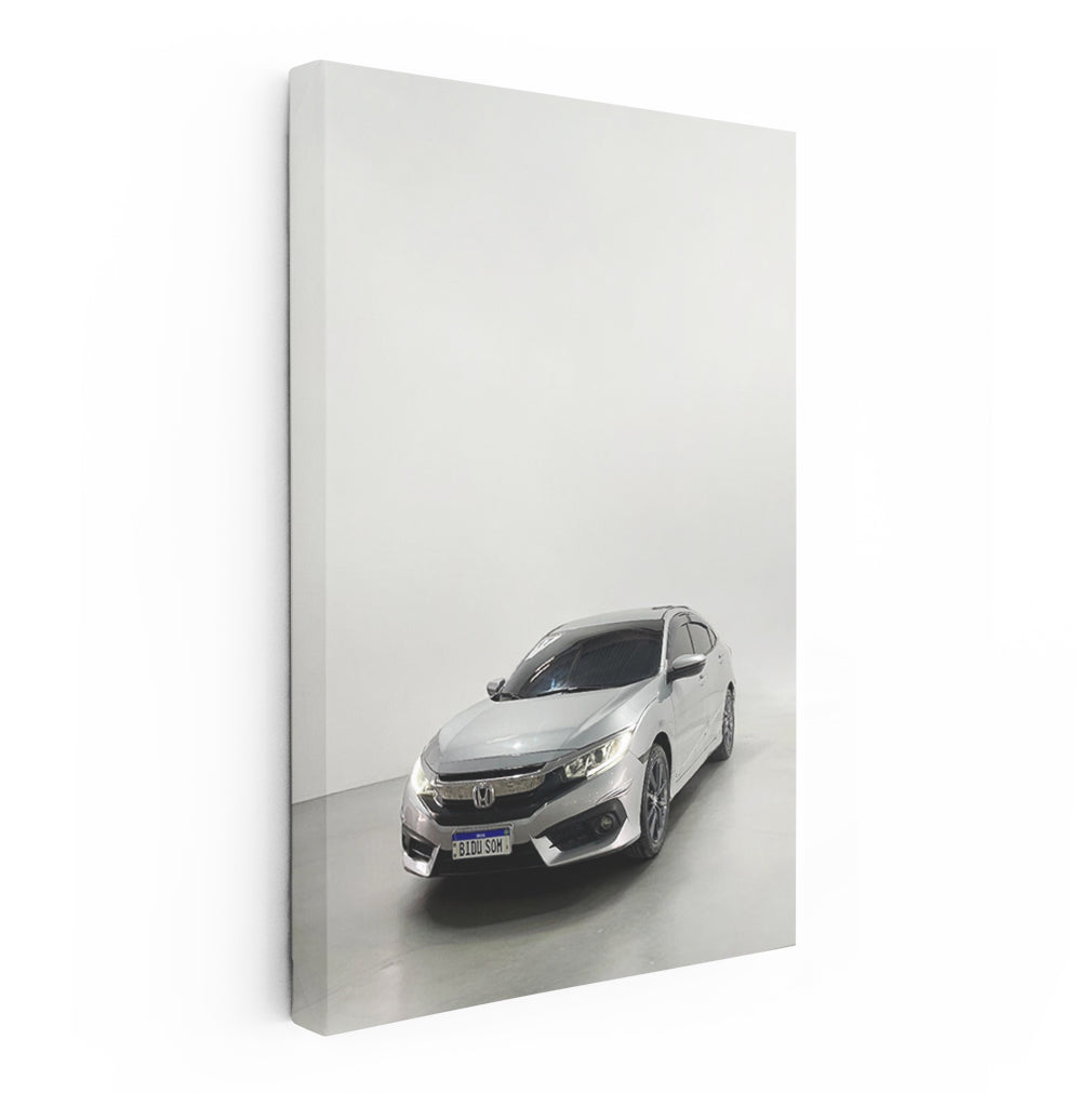 Honda Civic in Gray Parked - Sleek Urban Style