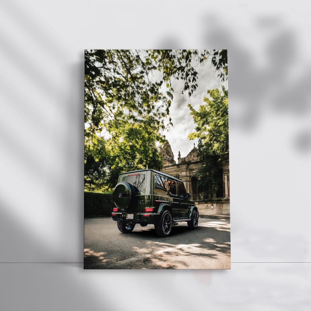 Mercedes-AMG G63 in Green: Urban Legend on Wheels