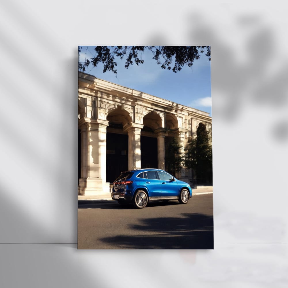 Mercedes-Benz EQA 300 4MATIC Urban Drive - Sleek and Bold