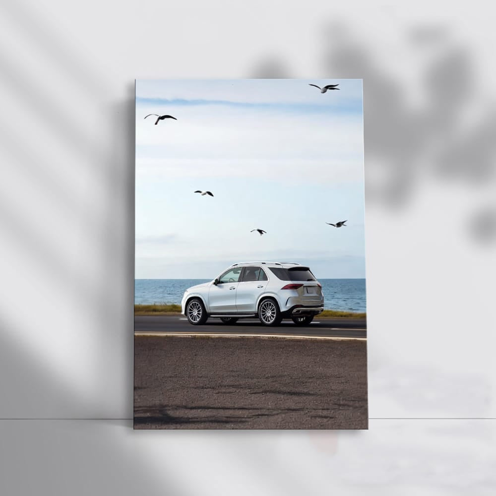 Mercedes GLE 580: Powerful Luxury SUV on Scenic Drive