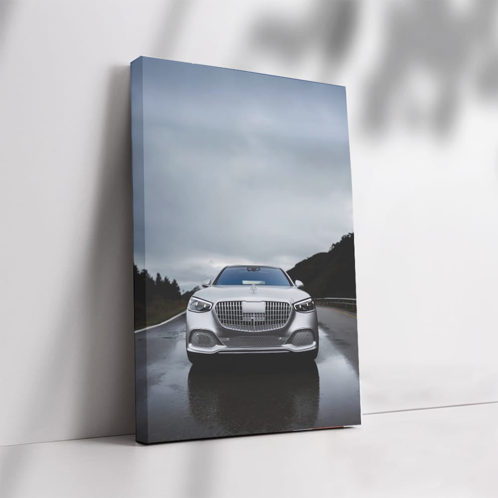 Mercedes Maybach S680 V12: Elegance After Rain