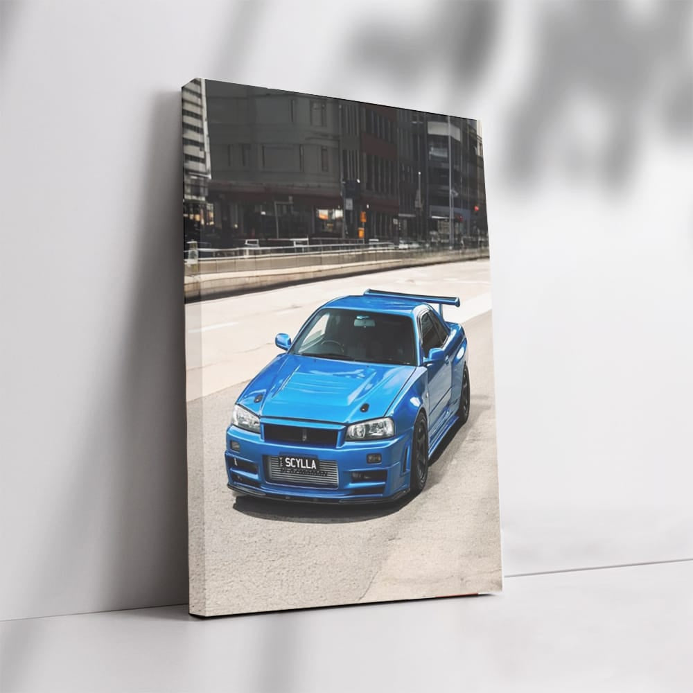 Nissan Skyline GT-R R34 Cruising New York Streets - Iconic Power