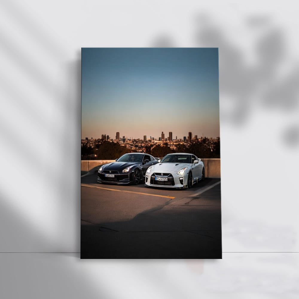 Nissan Skyline GT-R R35 Roaring in Los Angeles Streets