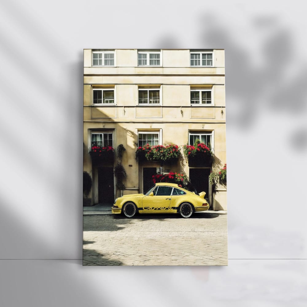 Classic 1973 Porsche 911 2.7 RS Lightweight - Iconic Speed