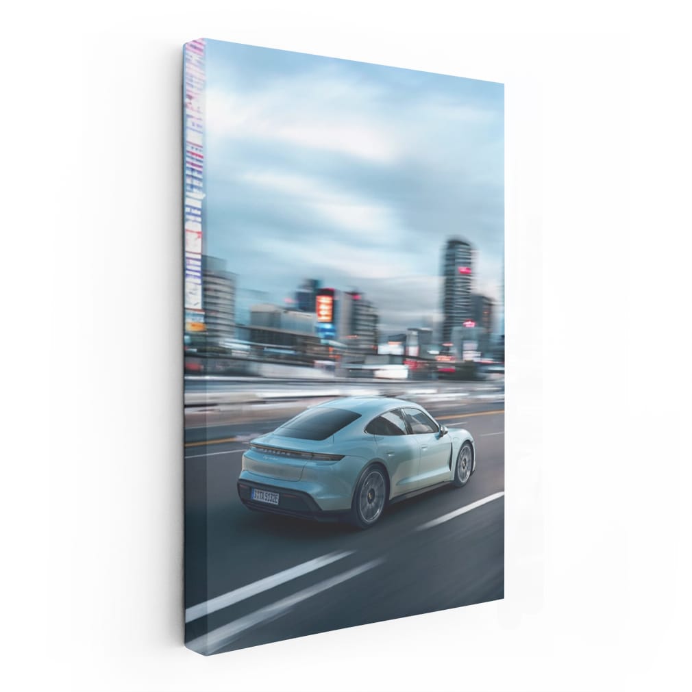Porsche Taycan 4S in Metropolis - Urban Elegance and Power