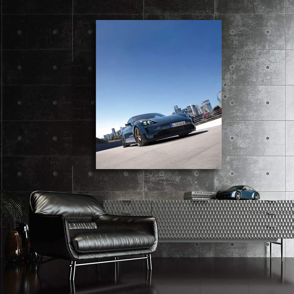 Porsche Cruising City - Classic Elegance and Power