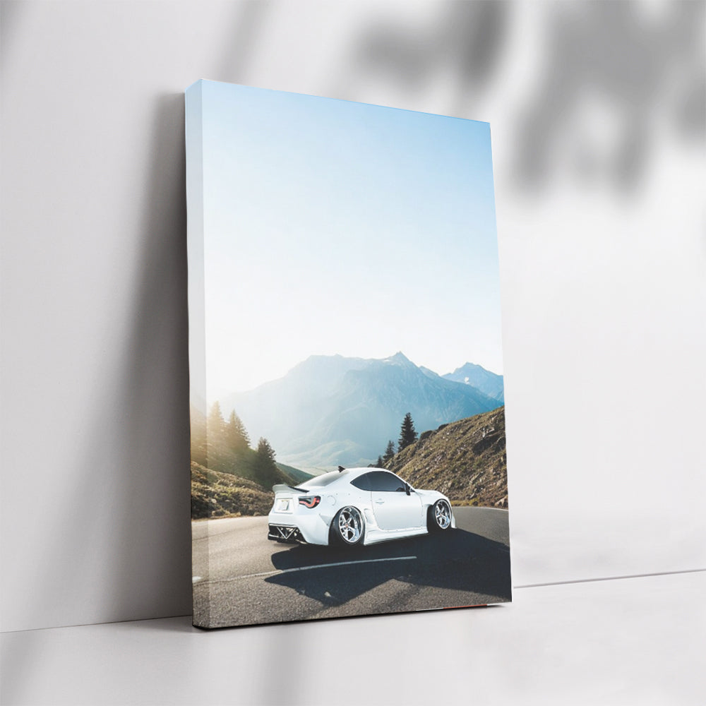 Subaru BRZ Conquers Mountain Roads - Agile and Sporty