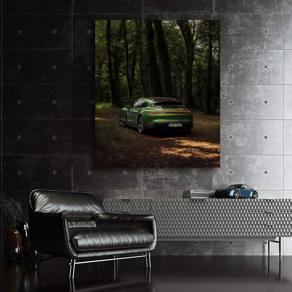 Taycan 4S Cross Turismo in Mamba Green - Speed and Elegance