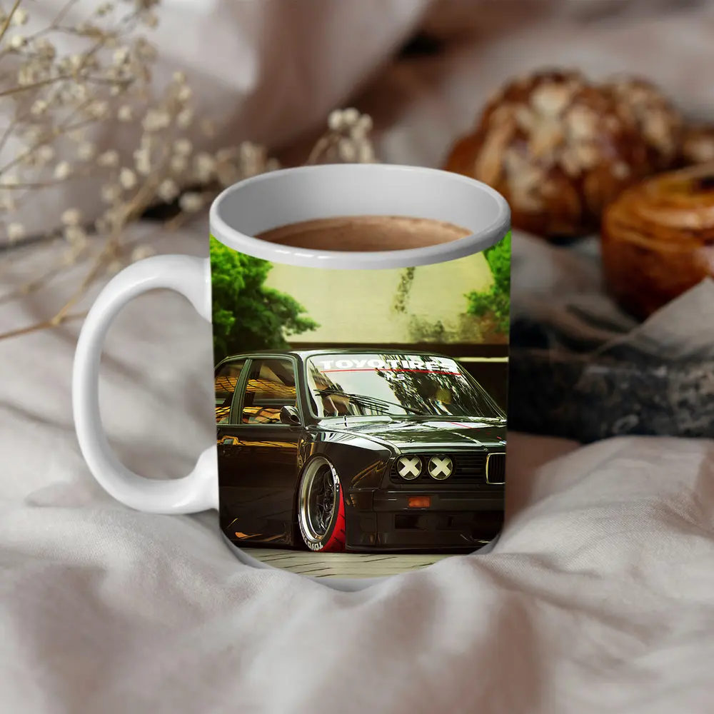 BMW M3 E30 Black Slammed Street Build – Mugs