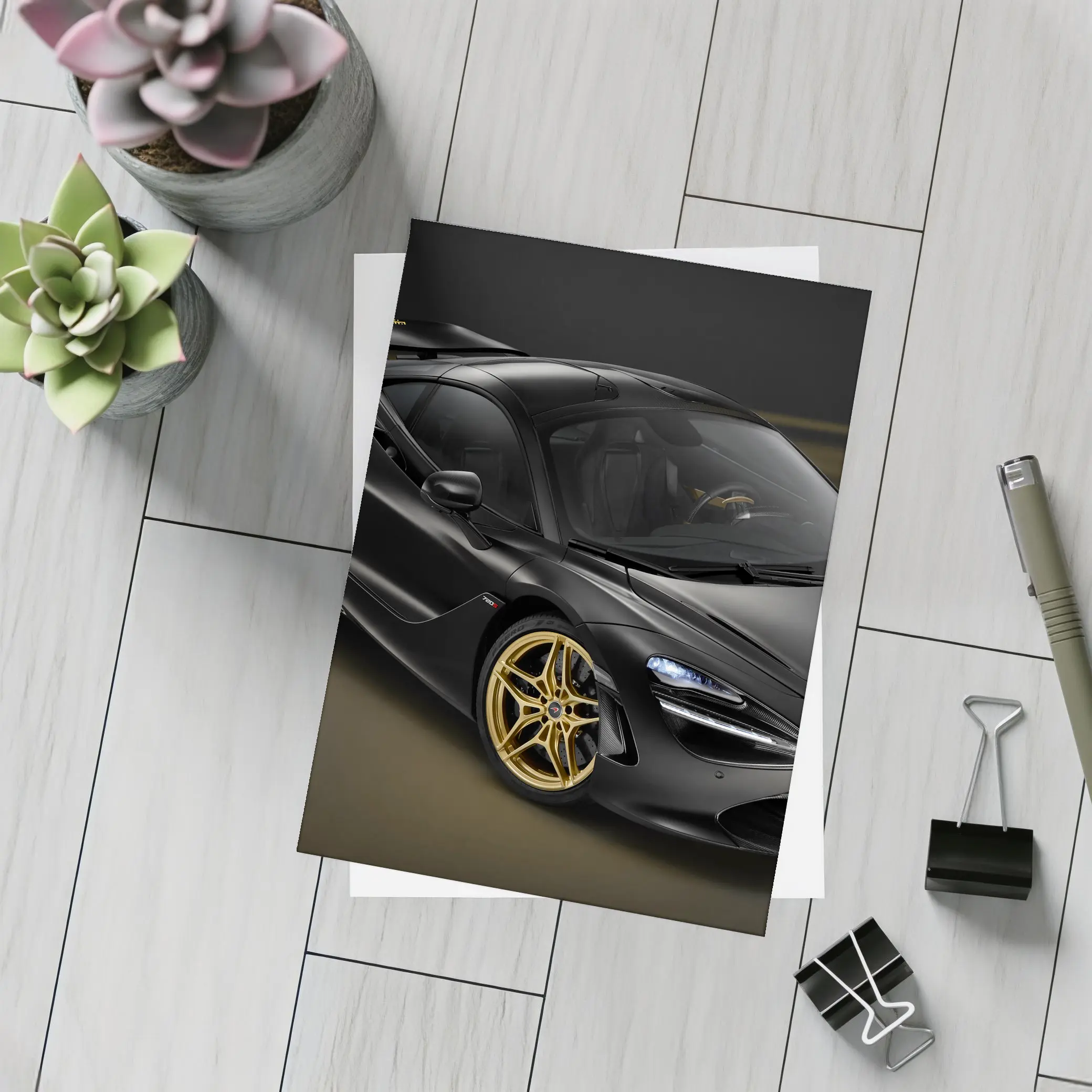 McLaren 720S Black Gold Dark Background – Postcards
