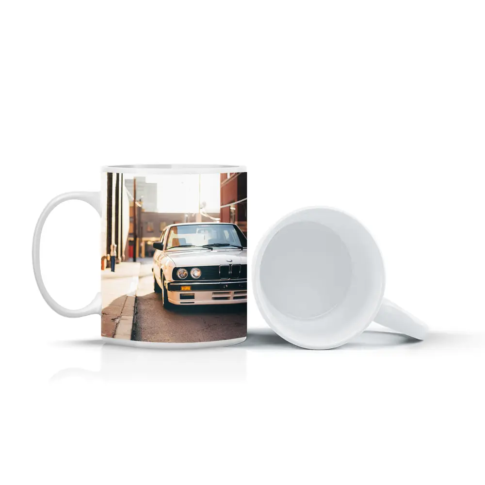 BMW E30 White Classic Car City Alley – Mugs