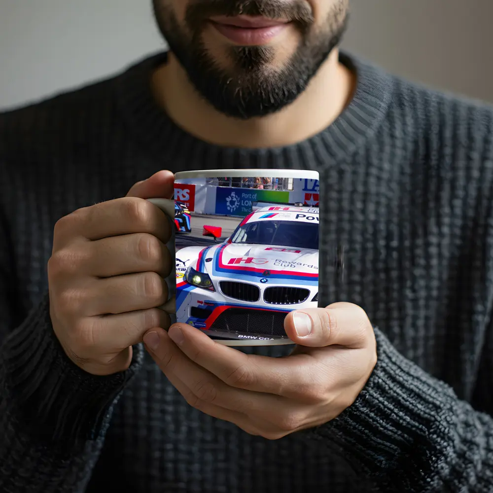 BMW Z4 Racing Cars on Street Circuit – Mugs