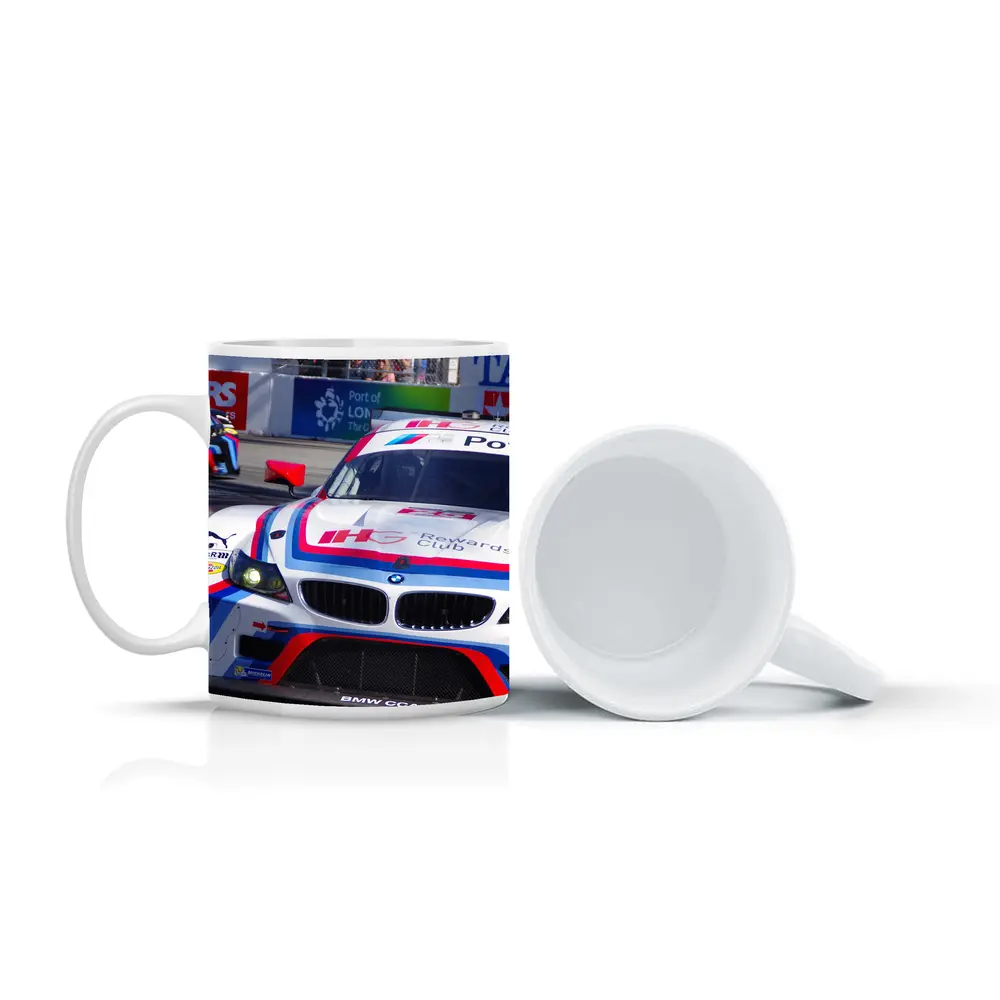 BMW Z4 Racing Cars on Street Circuit – Mugs