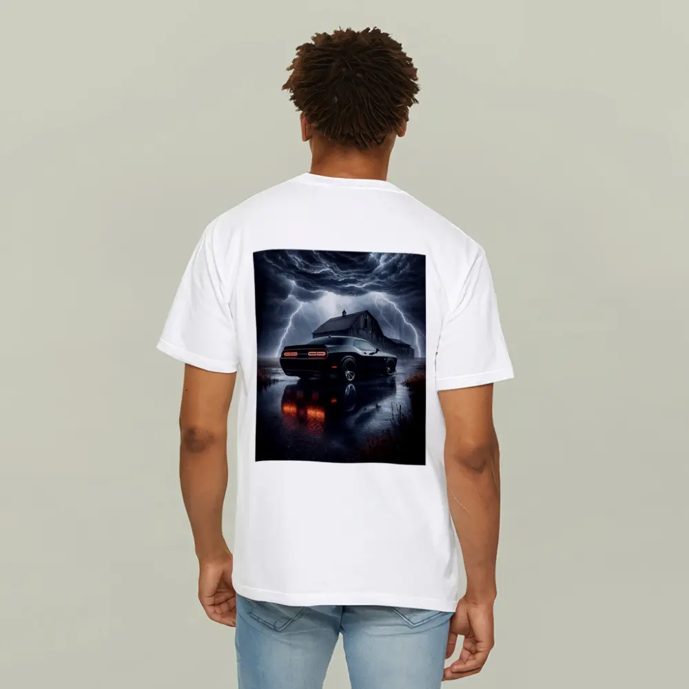 Dodge Challenger SRT8 Storm Lightning Barn – T-Shirts