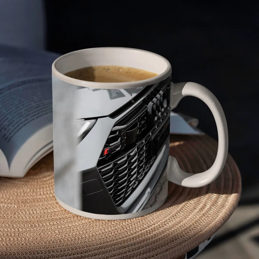 Audi RS Q8 Front Grille Close Up – Mugs
