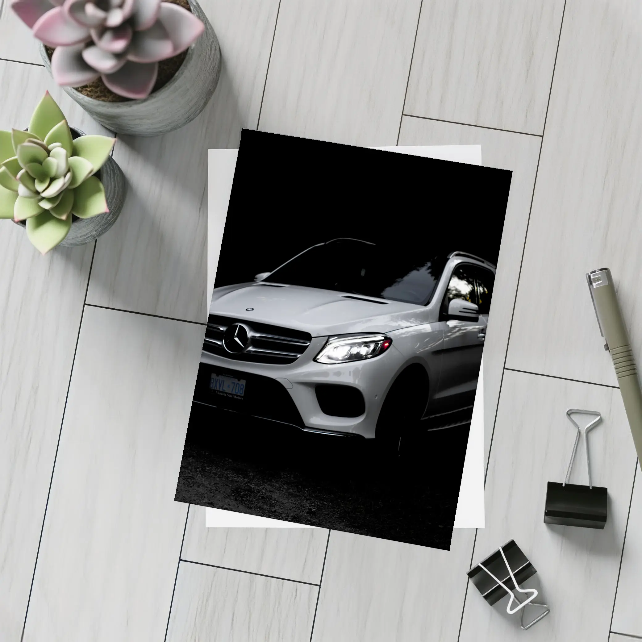 Mercedes GLE Class Silver Dark Background – Postcards