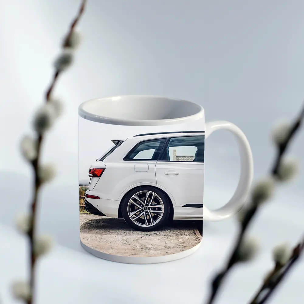 Audi Q7 White SUV Rear Side View – Mugs