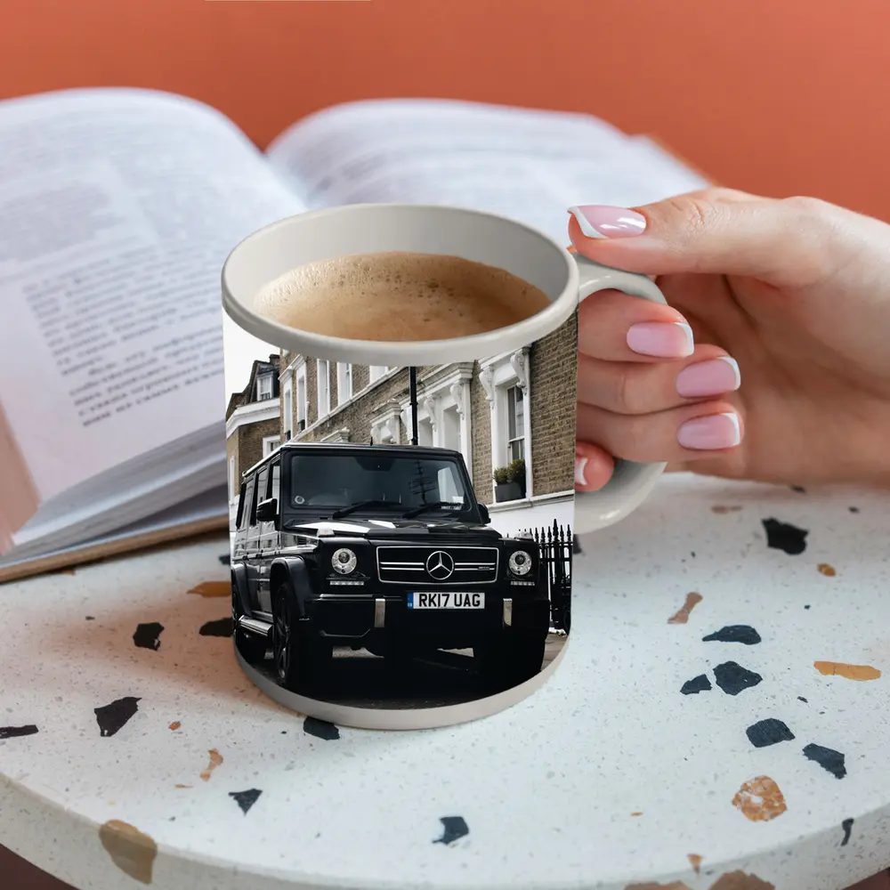 Mercedes G Wagen Black London Street – Mugs