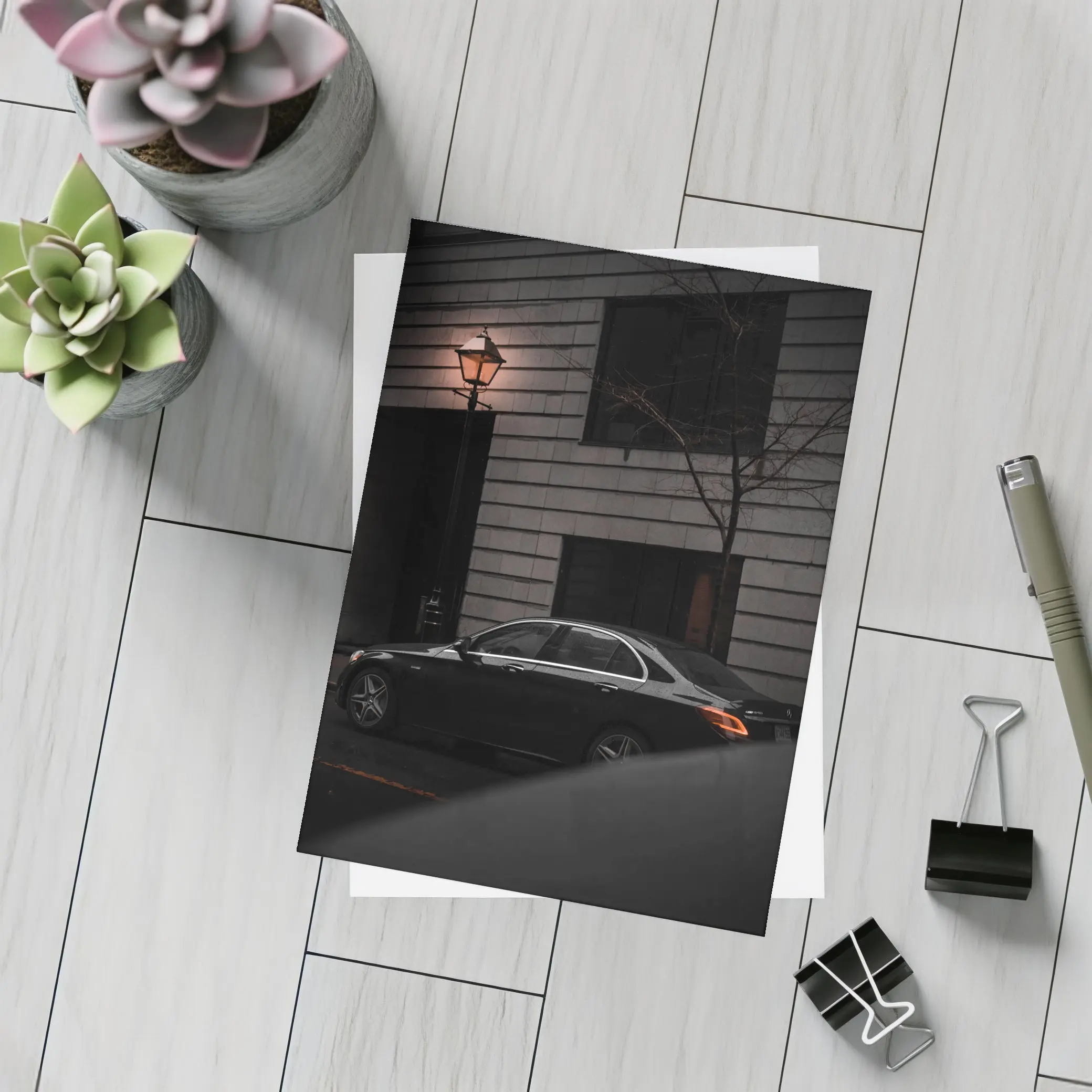 Mercedes E Class Dark City Street Night – Postcards