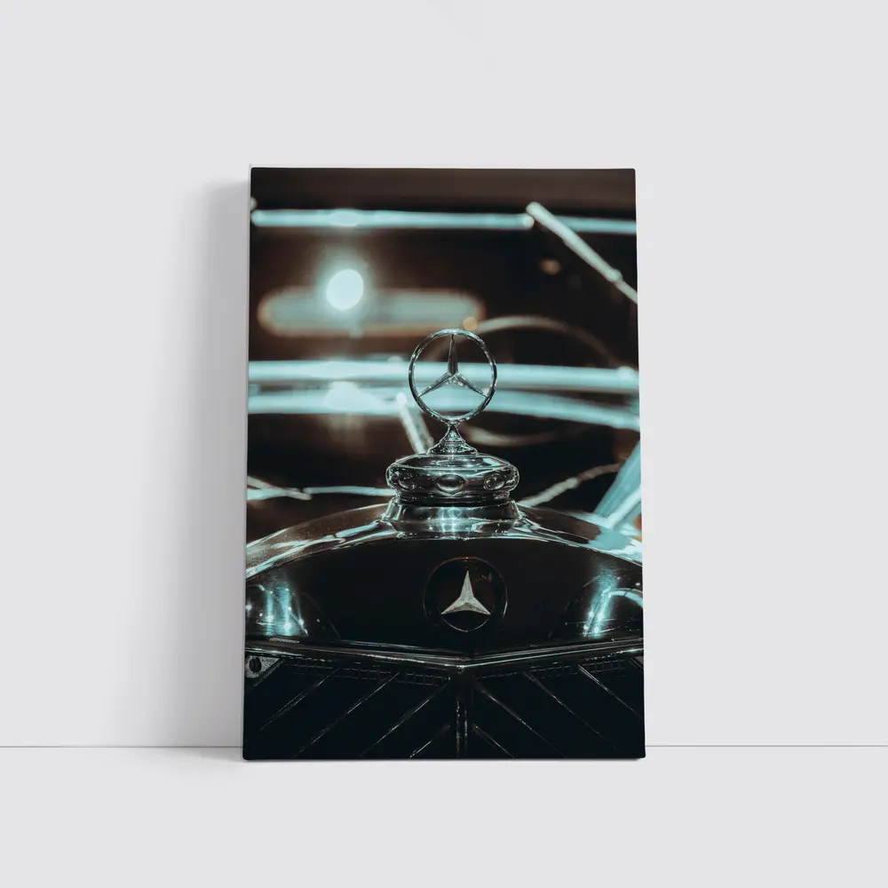 Mercedes Classic Hood Ornament Dark Background – Wall Art