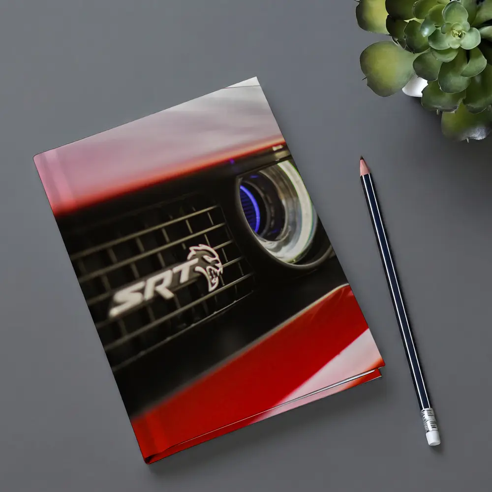 Dodge Challenger SRT Hellcat Front Grille Close Up – Notebooks