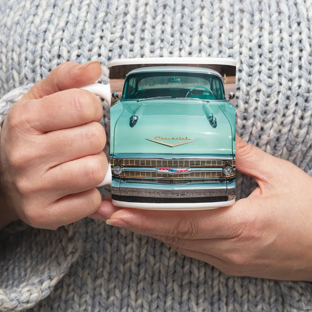1957 Chevrolet Bel Air Front View Road – Mugs