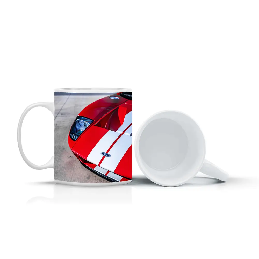 Red Ford GT front 2021 – Mugs